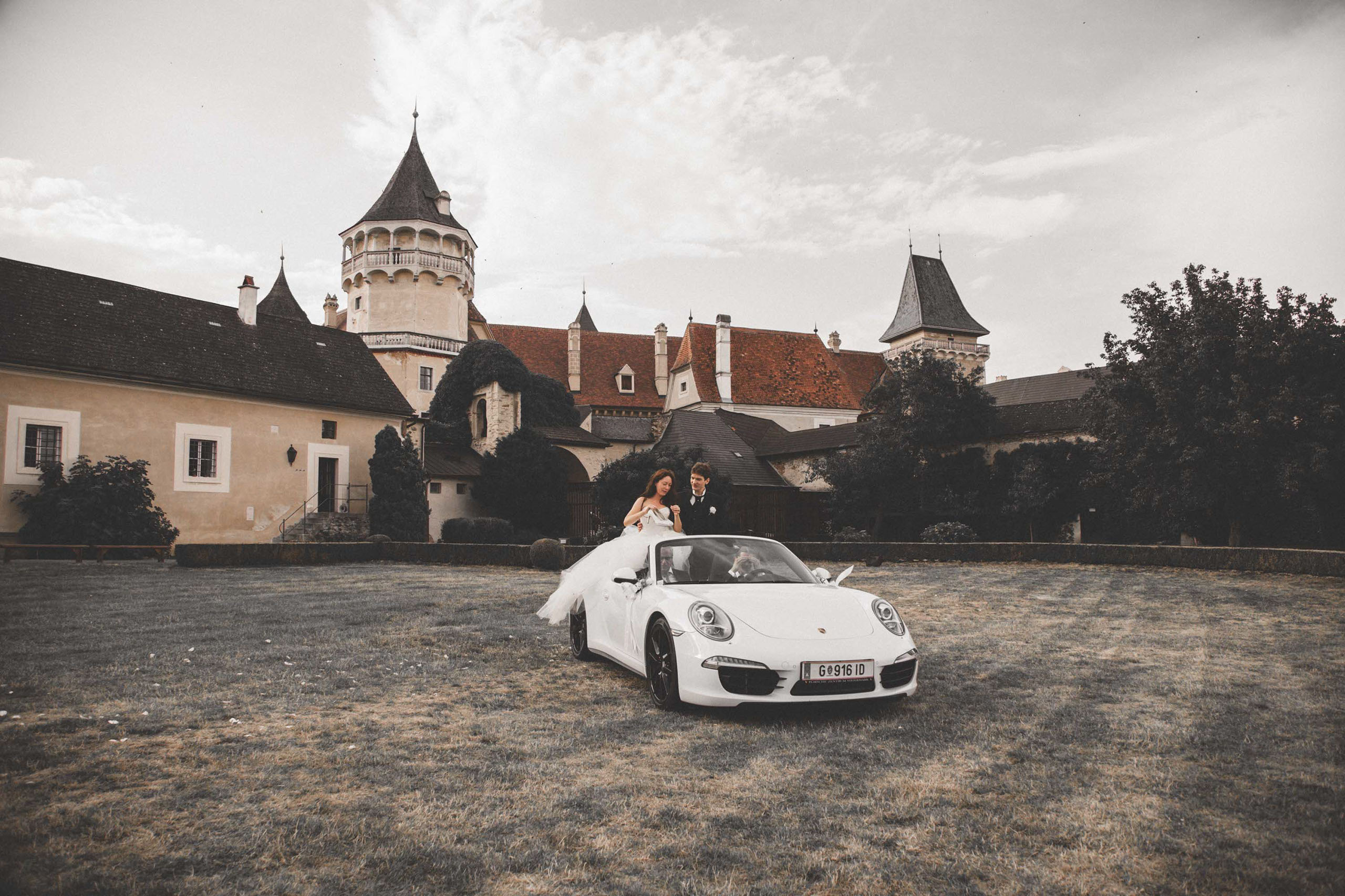 Professional videography for your exotic wedding by www.lpevents.gr